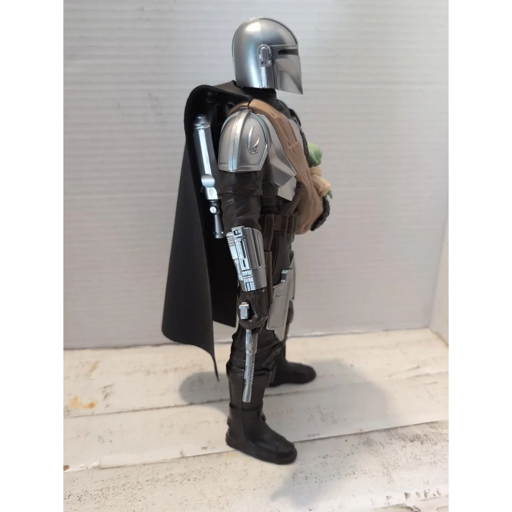 Star Wars Galactic Action The Mandalorian Grogu Toy Figure 12
